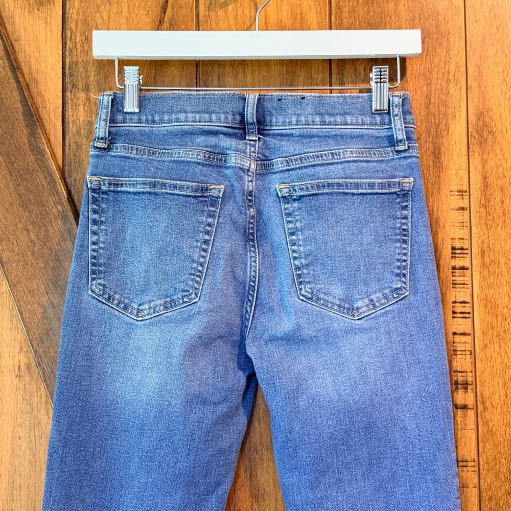 Gap Baby Boot Mid Rise Jeans Size 27/4 Women's Medium Wash Blue Denim Regular - Picture 5 of 8
